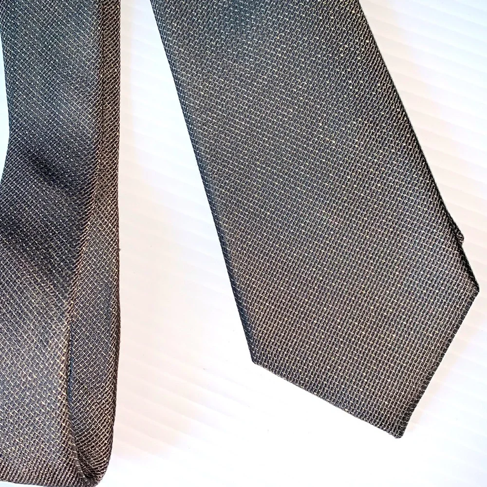 Calvin Klein men’s tie - Picture 1 of 6